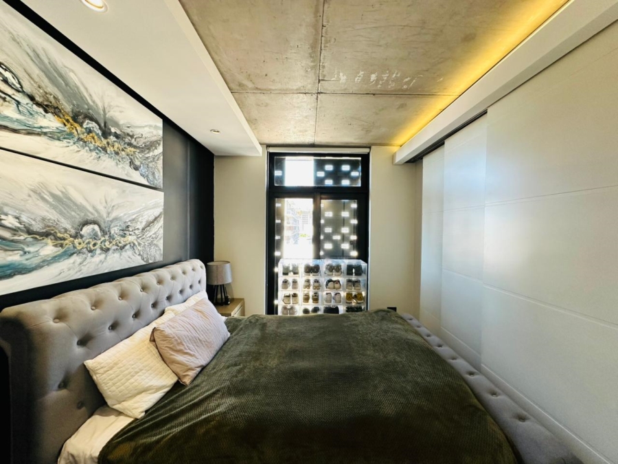 1 Bedroom Property for Sale in De Waterkant Western Cape